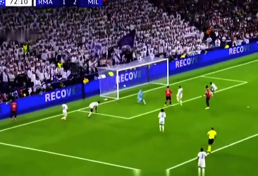 AC米兰在争夺欧冠资格中大获全胜